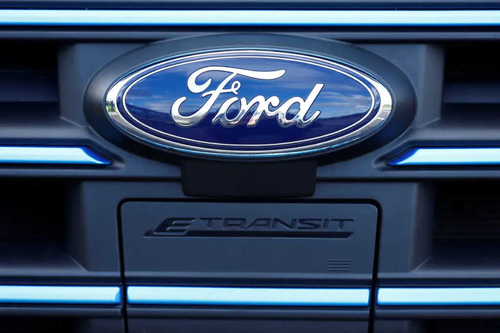 SWOT Analysis For Ford